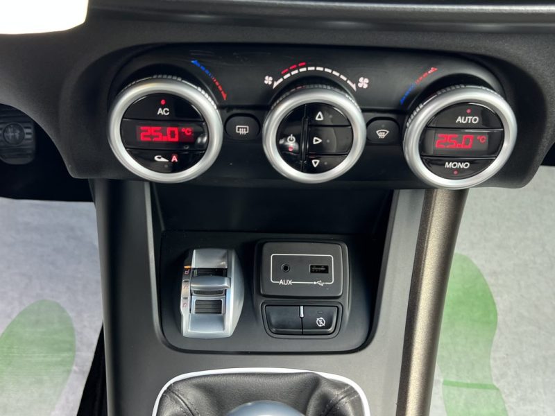 ALFA ROMEO GIULIETTA III PHASE 2 1.6 JTDM 120 Cv PREMIERE MAIN - GARANTIE 1 AN