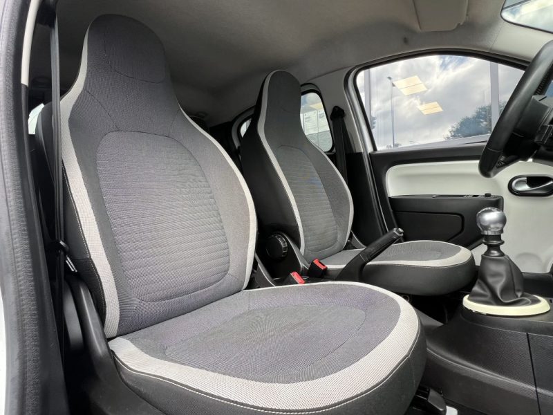 RENAULT TWINGO 3 III 0.9 TCE 90 Cv 5 PORTES / CLIMATISATION REGULATEUR CRIT AIR 1 - GARANTIE 1 AN