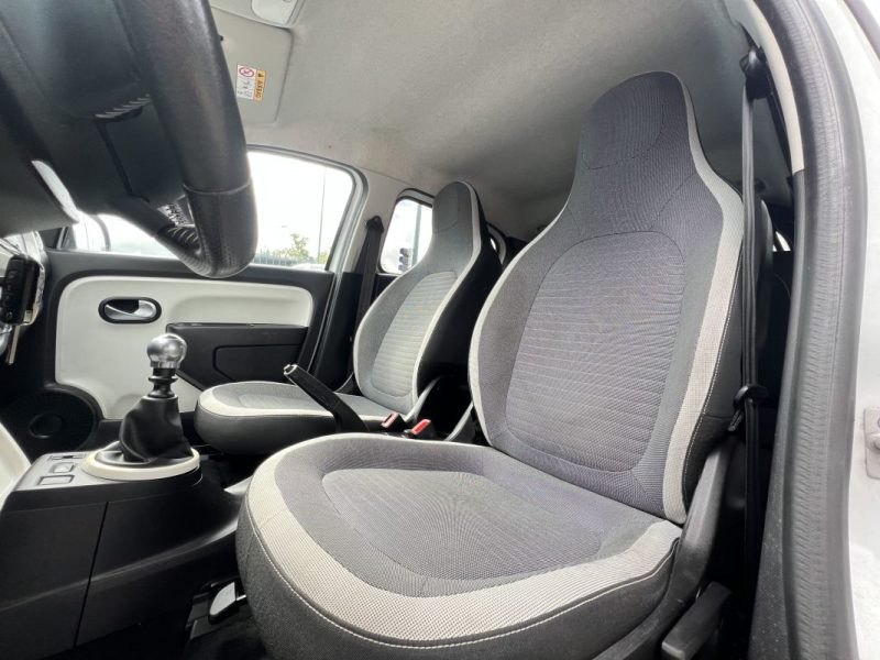 RENAULT TWINGO 3 III 0.9 TCE 90 Cv 5 PORTES / CLIMATISATION REGULATEUR CRIT AIR 1 - GARANTIE 1 AN