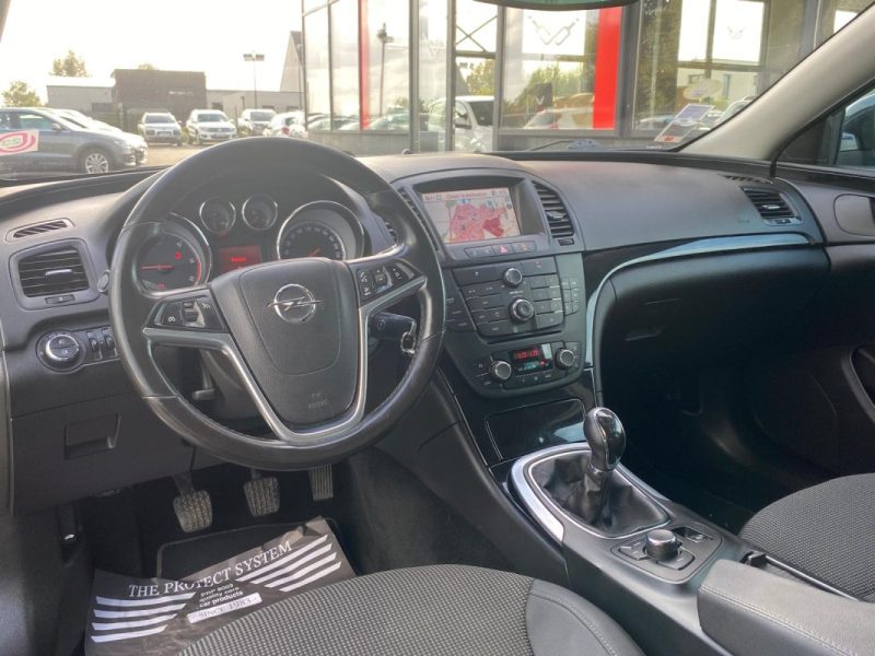 OPEL INSIGNIA 2.0 CDTI 130ch Cosmo 🚗 GPS 🧭 / Clim ❄️ / Radar recul 📡 / Garantie 3 mois ✅