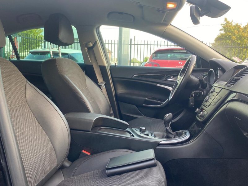 OPEL INSIGNIA 2.0 CDTI 130ch Cosmo 🚗 GPS 🧭 / Clim ❄️ / Radar recul 📡 / Garantie 3 mois ✅