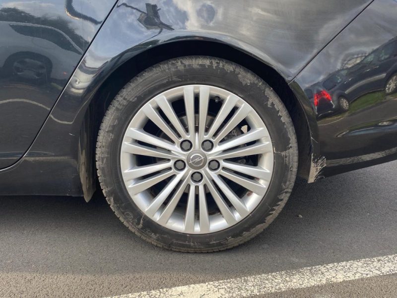 OPEL INSIGNIA 2.0 CDTI 130ch Cosmo 🚗 GPS 🧭 / Clim ❄️ / Radar recul 📡 / Garantie 3 mois ✅