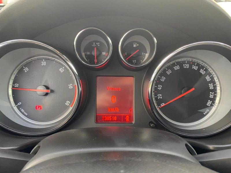 OPEL INSIGNIA 2.0 CDTI 130ch Cosmo 🚗 GPS 🧭 / Clim ❄️ / Radar recul 📡 / Garantie 3 mois ✅