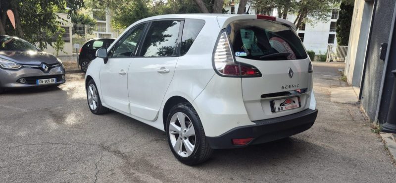 Renault Scénic III 1.5 DCI 110cv, *Keyless*, *Clim auto*, *GPS*