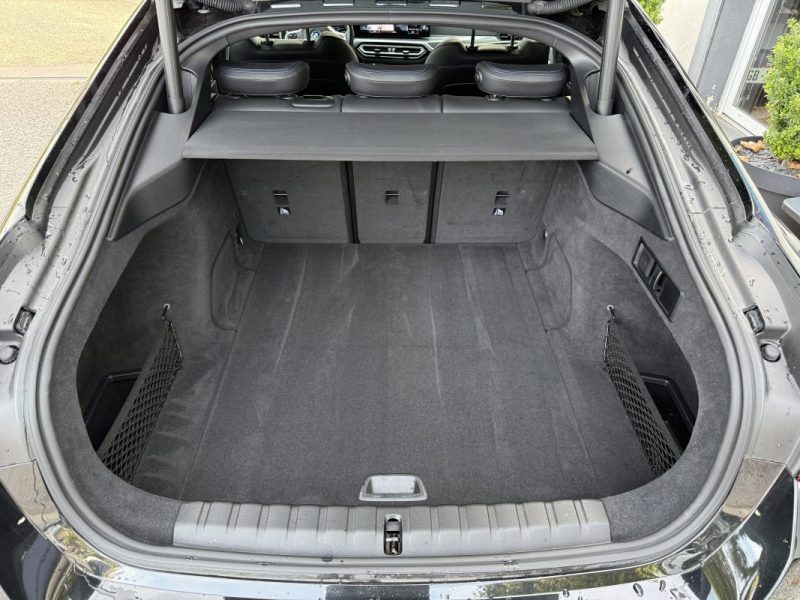 B.M.W. I4 2023 eDrive35 286ch M Sport