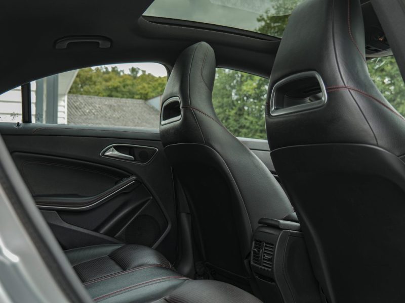 MERCEDES CLASSE CLA 250 2.0 211Cv FASCINATION AMG 4MATIC - TOIT OUVRANT