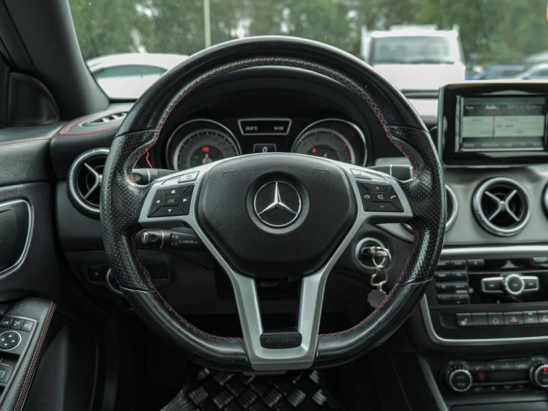 MERCEDES CLASSE CLA 250 2.0 211Cv FASCINATION AMG 4MATIC - TOIT OUVRANT