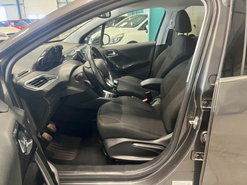 PEUGEOT 208 1.5 Bluehdi 100ch S&S Allure Business BVM6 5portes