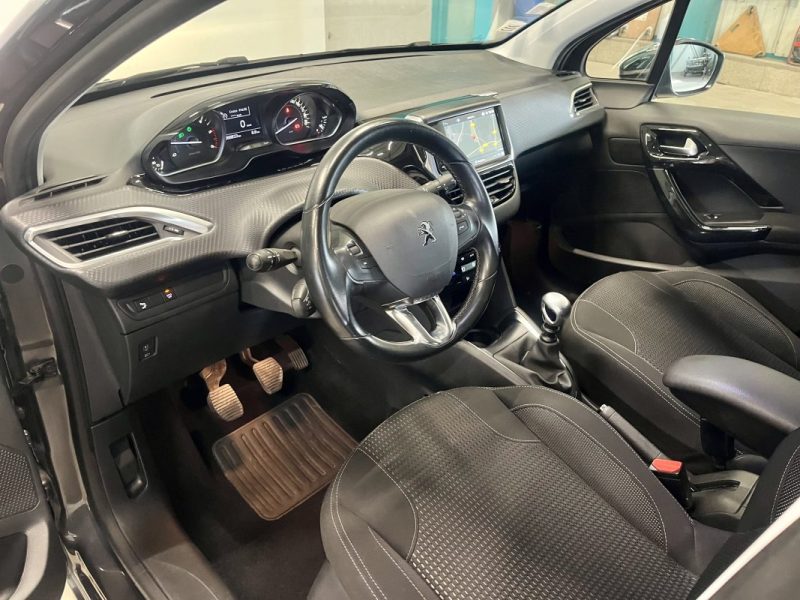PEUGEOT 208 1.5 Bluehdi 100ch S&S Allure Business BVM6 5portes