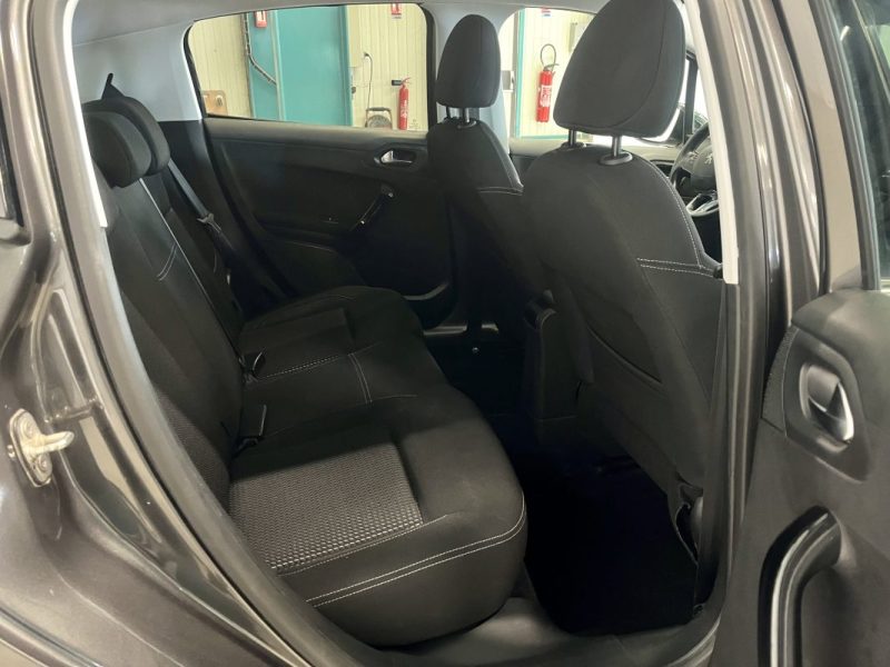 PEUGEOT 208 1.5 Bluehdi 100ch S&S Allure Business BVM6 5portes