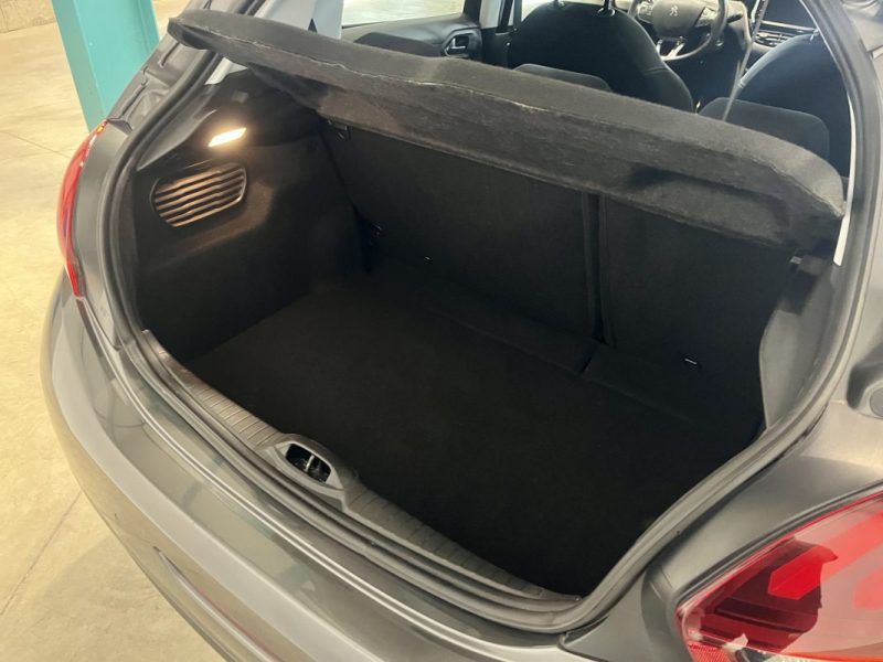PEUGEOT 208 1.5 Bluehdi 100ch S&S Allure Business BVM6 5portes