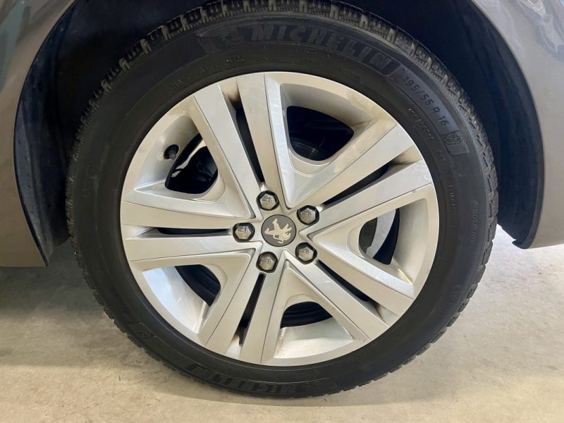 PEUGEOT 208 1.5 Bluehdi 100ch S&S Allure Business BVM6 5portes