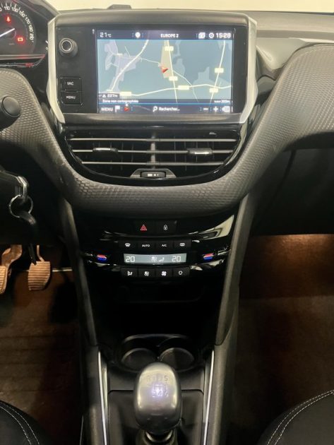 PEUGEOT 208 1.5 Bluehdi 100ch S&S Allure Business BVM6 5portes