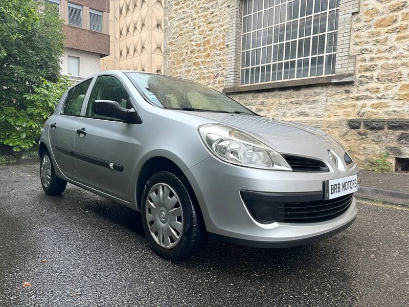RENAULT CLIO 3 - 1.5 dCi 70ch Authentique