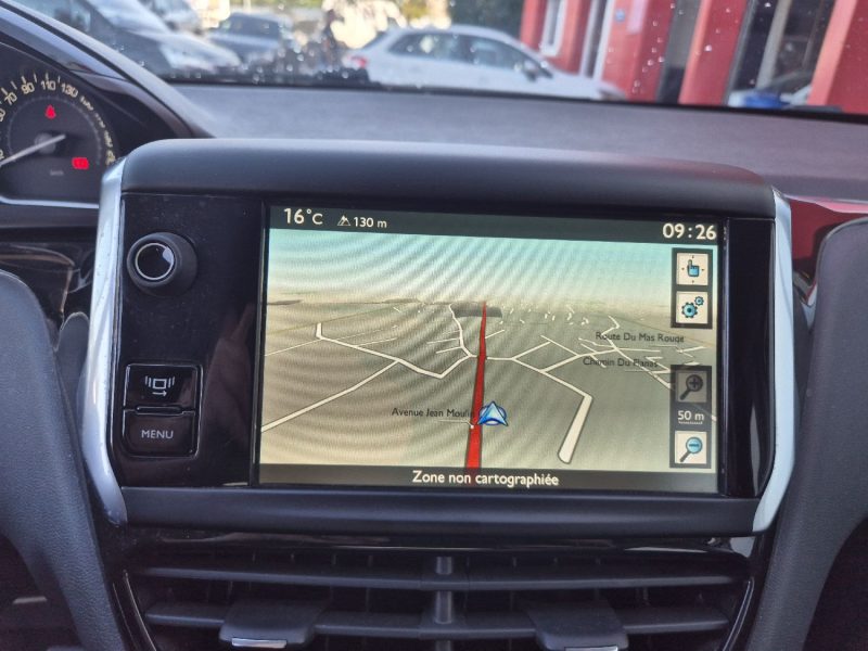 PEUGEOT 208 - 1 2013