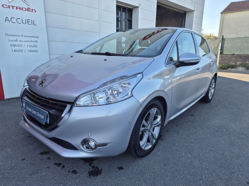 PEUGEOT 208 - 1 2013