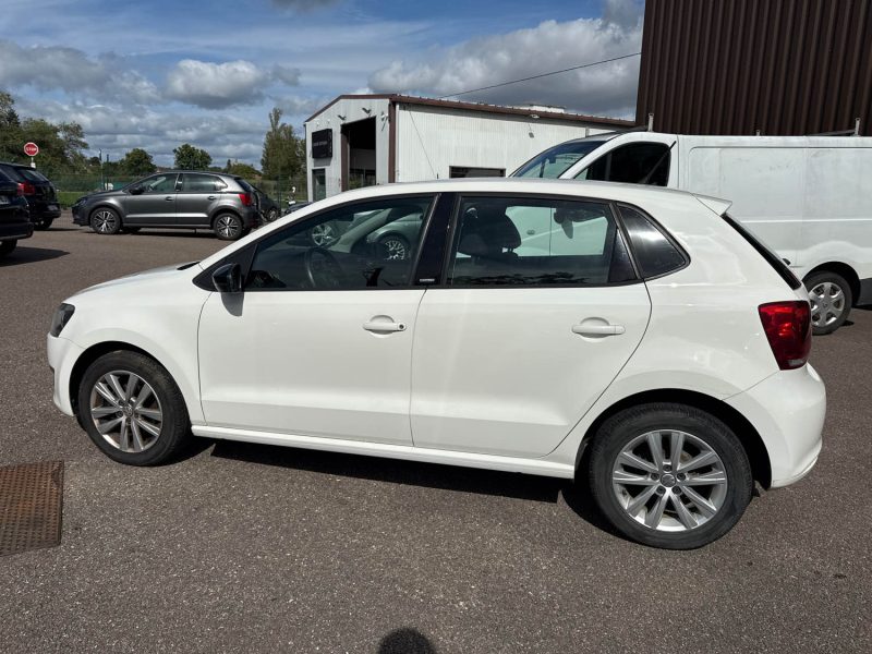 VOLKSWAGEN POLO 1.4 85ch Trendline 5p 1ère MAIN