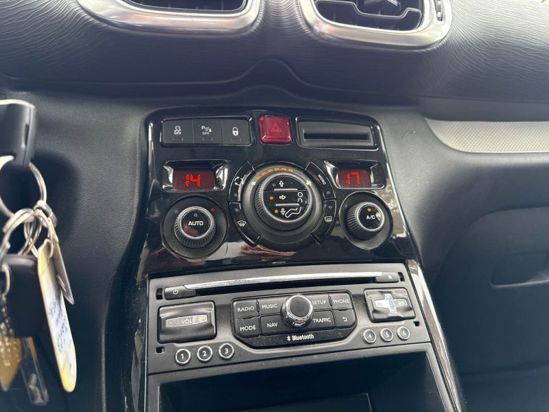 CITROEN C3 PICASSO BlueHDi 100 Exclusive 1ère Main