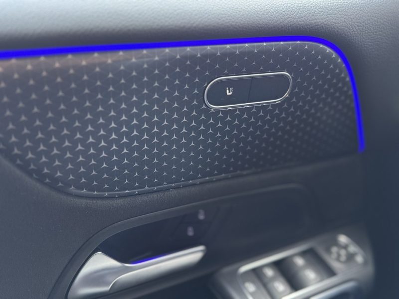 MERCEDES CLASSE EQB 250+ AMG LINE - 7 Places