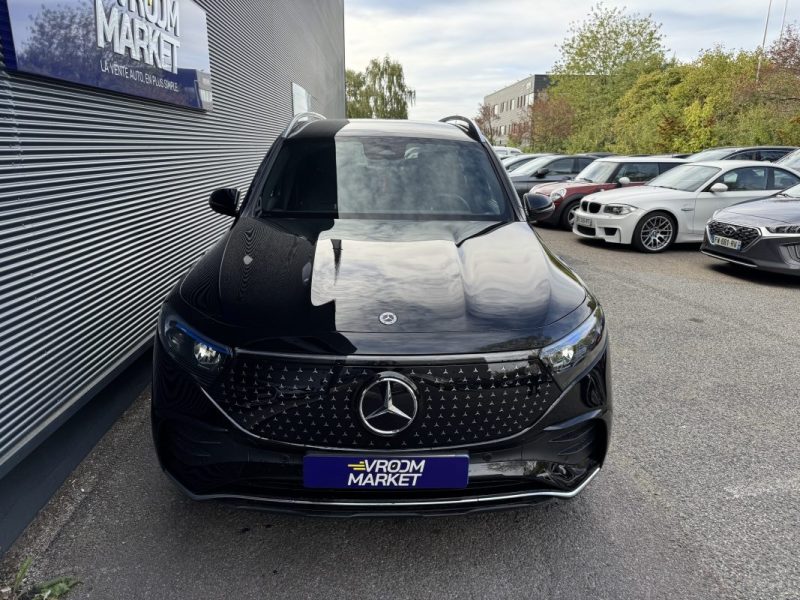 MERCEDES CLASSE EQB 250+ AMG LINE - 7 Places