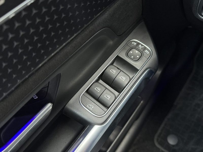 MERCEDES CLASSE EQB 250+ AMG LINE - 7 Places