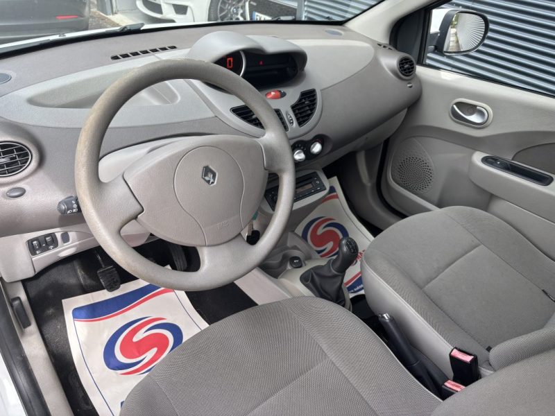 RENAULT TWINGO 1.5 dCi 65ch Expression - Suivi Entretien - 2ème Main