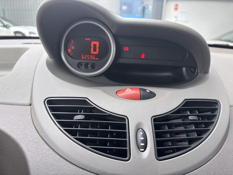 RENAULT TWINGO 1.5 dCi 65ch Expression - Suivi Entretien - 2ème Main