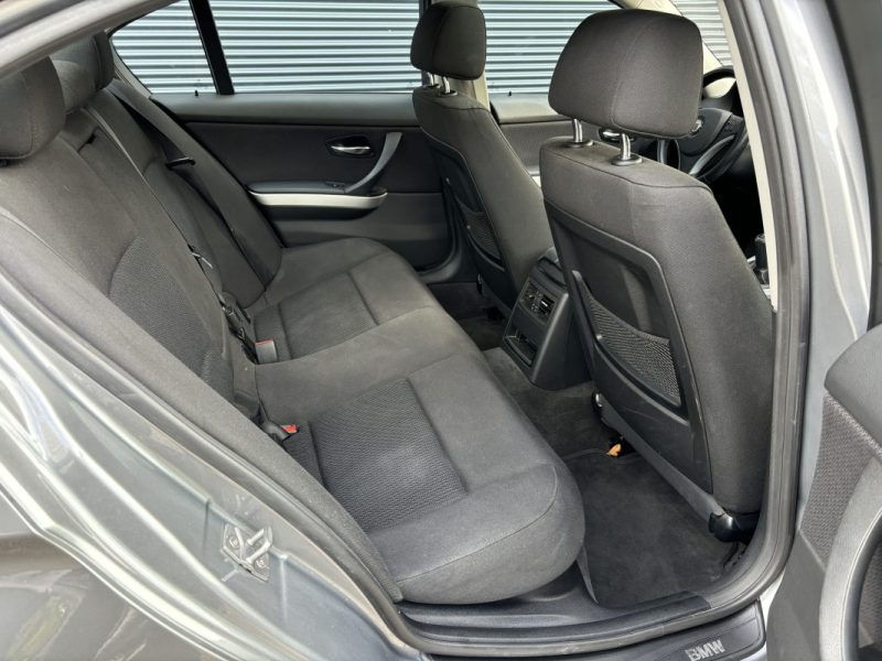 BMW SÉRIE 3 320d 2.0 184cv EDITION CONFORT - EXCELLENT ÉTAT 