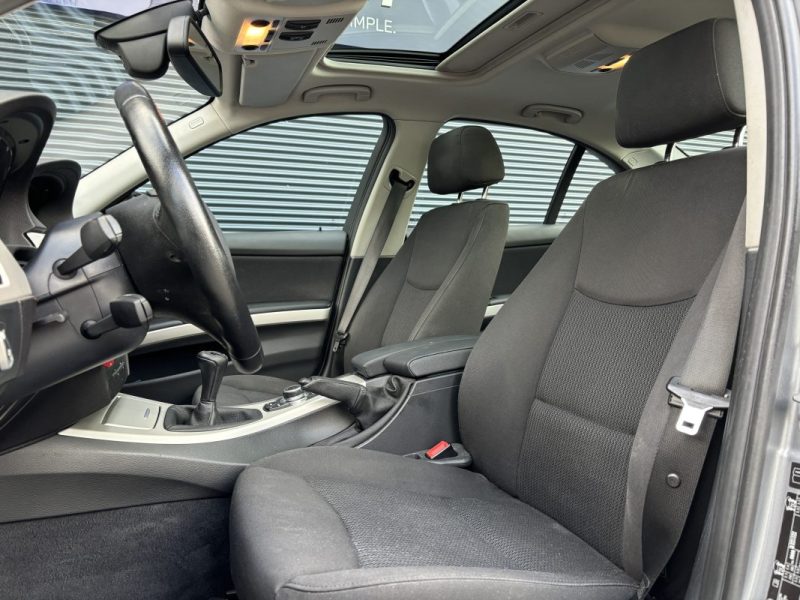 BMW SÉRIE 3 320d 2.0 184cv EDITION CONFORT - EXCELLENT ÉTAT 