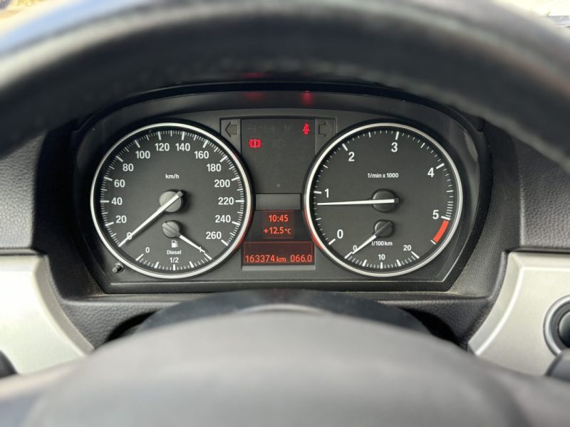 BMW SÉRIE 3 320d 2.0 184cv EDITION CONFORT - EXCELLENT ÉTAT 