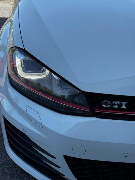 VOLKSWAGEN  GOLF 7 GTI  2014 2.0 TSI 220 / Full Options 