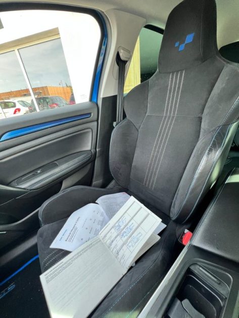 RENAULT  MEGANE GT 1.6 Tce EDC 205cv / Moteur à Chaine / 4Control / BOSE 