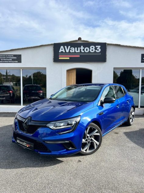 RENAULT  MEGANE GT 1.6 Tce EDC 205cv / Moteur à Chaine / 4Control / BOSE 