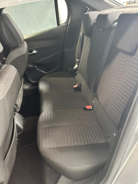 PEUGEOT 208 1.5 BlueHDi 100ch Active Business