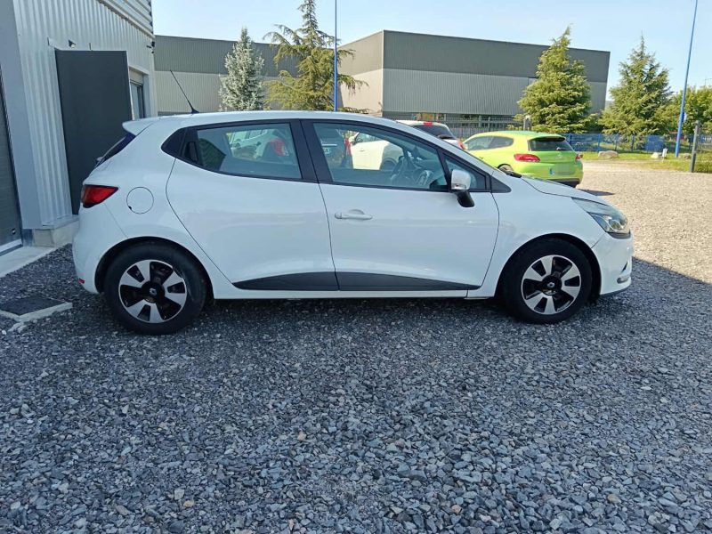 RENAULT CLIO 1.5 DCI 75 cv 2 places TVA RECUPERABLE