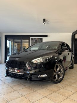 Ford Focus ST 2.0 Ecoboost 250ch - 137.100km - Carnet Complet - Révisée - CT ok - Garantie 1an