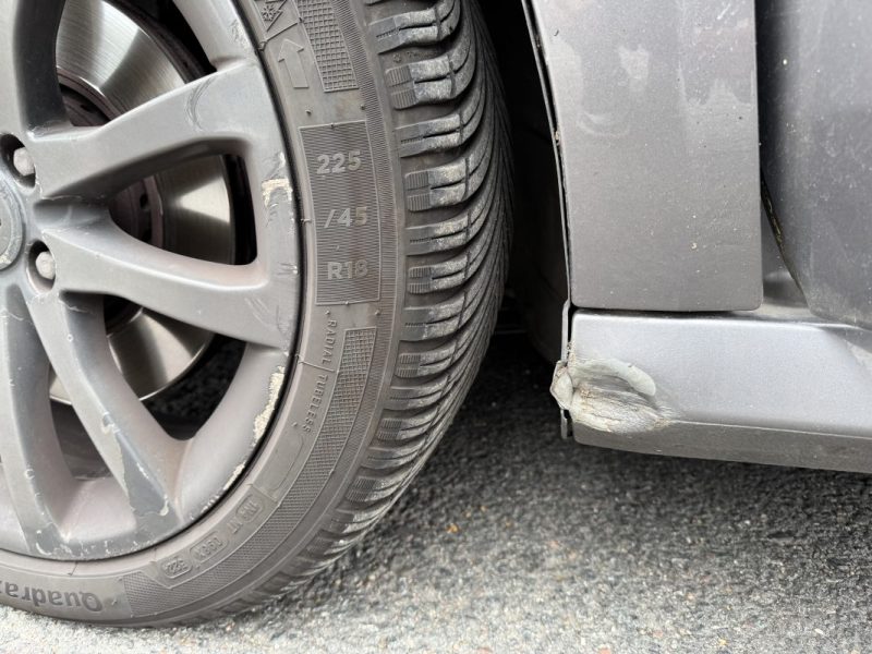 RENAULT LAGUNA III 2.0 dCi 175ch BVA 4 Control GT - Suivi d'Entretien