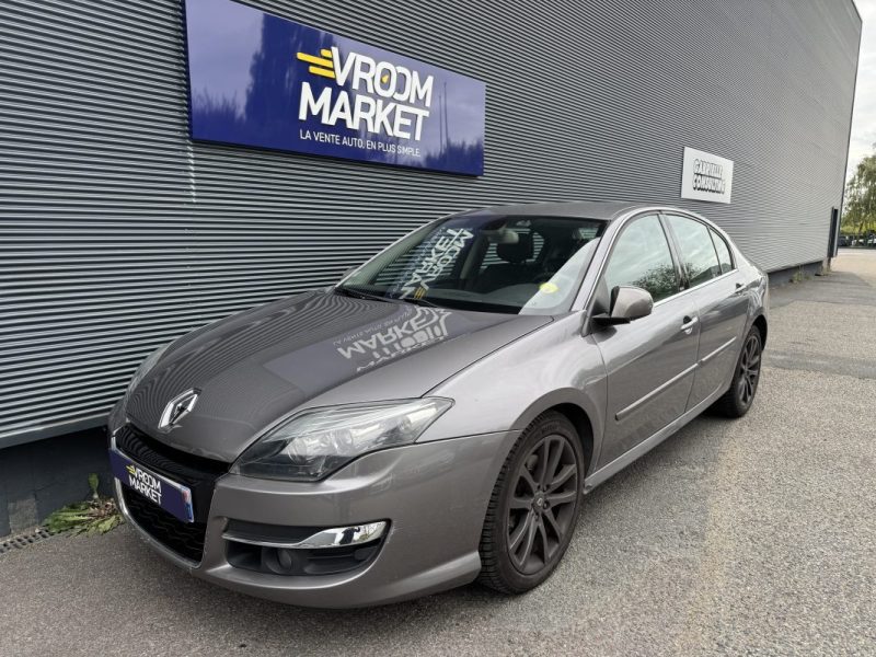 RENAULT LAGUNA III 2.0 dCi 175ch BVA 4 Control GT - Suivi d'Entretien