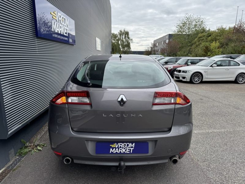 RENAULT LAGUNA III 2.0 dCi 175ch BVA 4 Control GT - Suivi d'Entretien