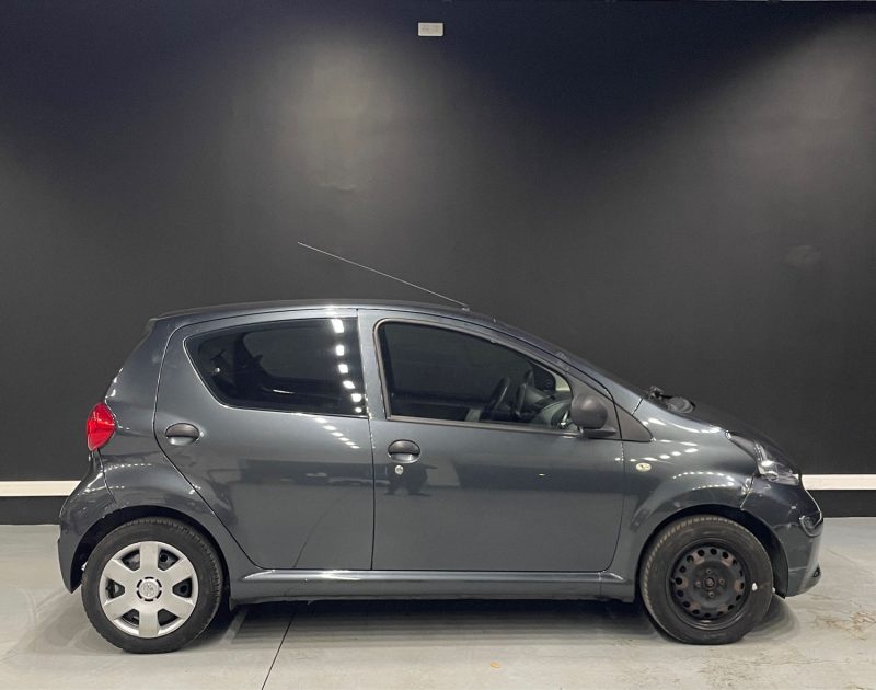TOYOTA AYGO  2008