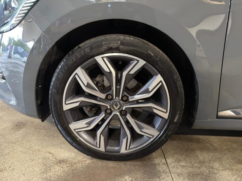 RENAULT CLIO 5 Intense Edition ONE 1.3 130ch - Sièges et volant chauffants - Beats - 87 000km