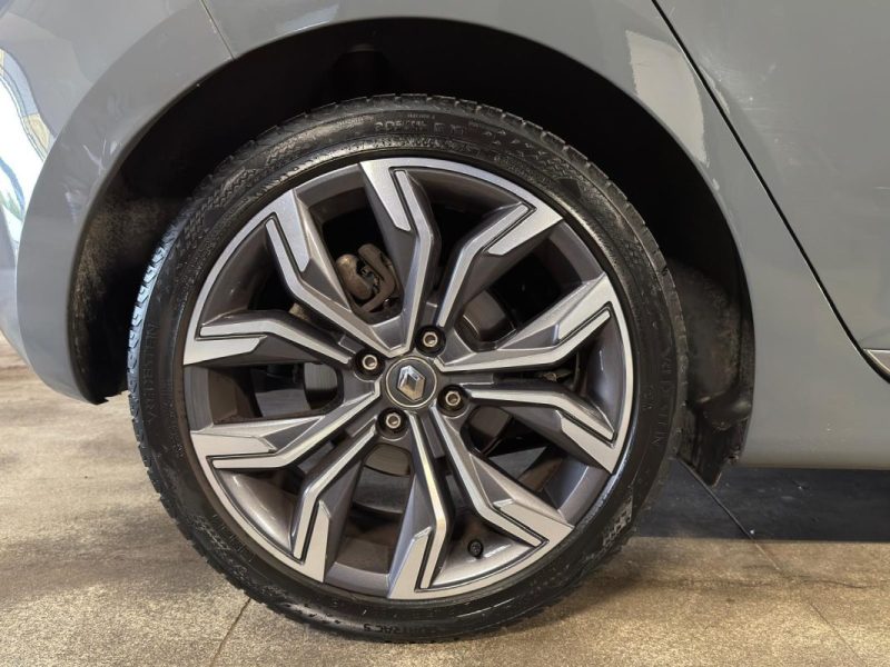 RENAULT CLIO 5 Intense Edition ONE 1.3 130ch - Sièges et volant chauffants - Beats - 87 000km