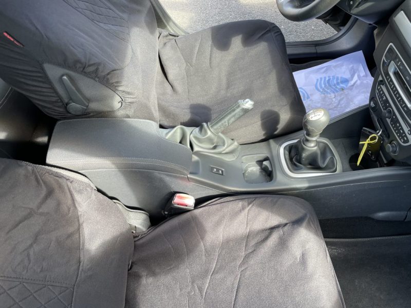 RENAULT MEGANE III ESTATE 1.5 DCI 110 FAP DYNAMIQUE EURO5 - GARANTIE 12 MOIS