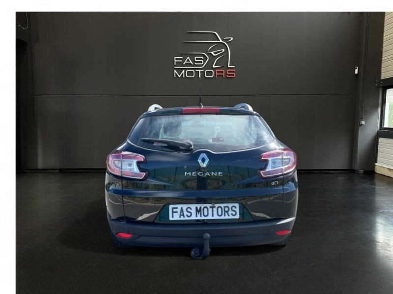 RENAULT MEGANE III ESTATE 1.5 DCI 110 FAP DYNAMIQUE EURO5 - GARANTIE 12 MOIS