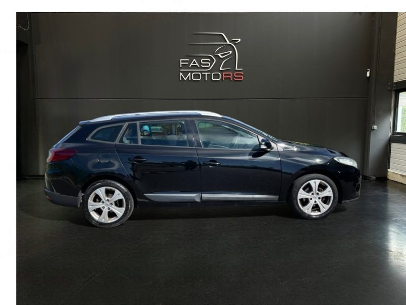 RENAULT MEGANE III ESTATE 1.5 DCI 110 FAP DYNAMIQUE EURO5 - GARANTIE 12 MOIS