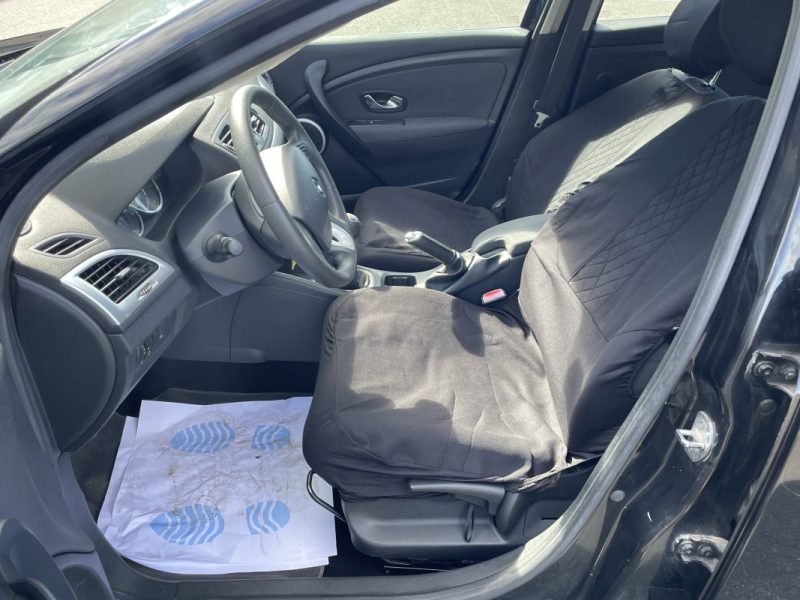 RENAULT MEGANE III ESTATE 1.5 DCI 110 FAP DYNAMIQUE EURO5 - GARANTIE 12 MOIS