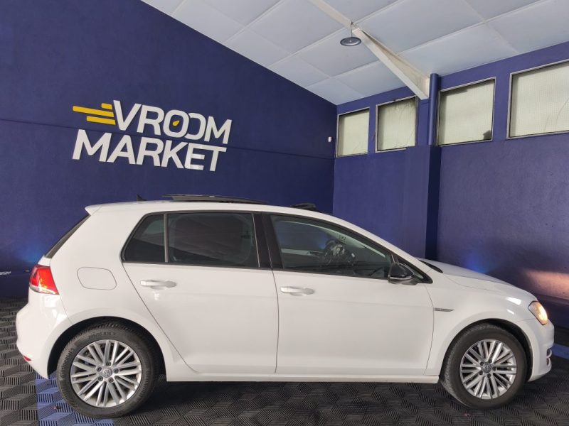 VOLKSWAGEN VOLKSWAGEN GOLF 1.2 TSI 105 Cv BLUEMOTION FINITION CUP - CLIMATISATION - RÉGULATEUR - GPS - RADAR AVANT ET ARRIERE   2014
