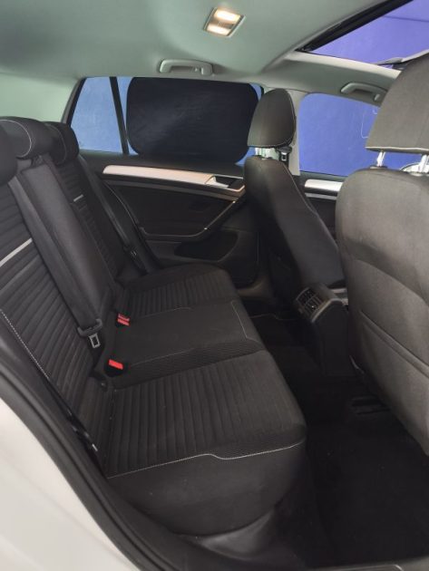 VOLKSWAGEN VOLKSWAGEN GOLF 1.2 TSI 105 Cv BLUEMOTION FINITION CUP - CLIMATISATION - RÉGULATEUR - GPS - RADAR AVANT ET ARRIERE   2014