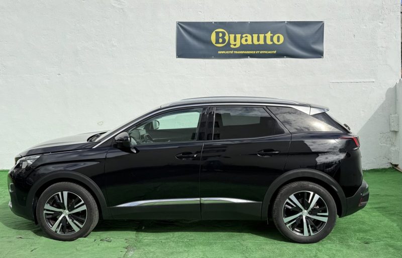 PEUGEOT 3008 1.5 BlueHDi 130 CV ALLURE BUSINESS EAT8 / ATTELAGE / ORIGINE FRANCE