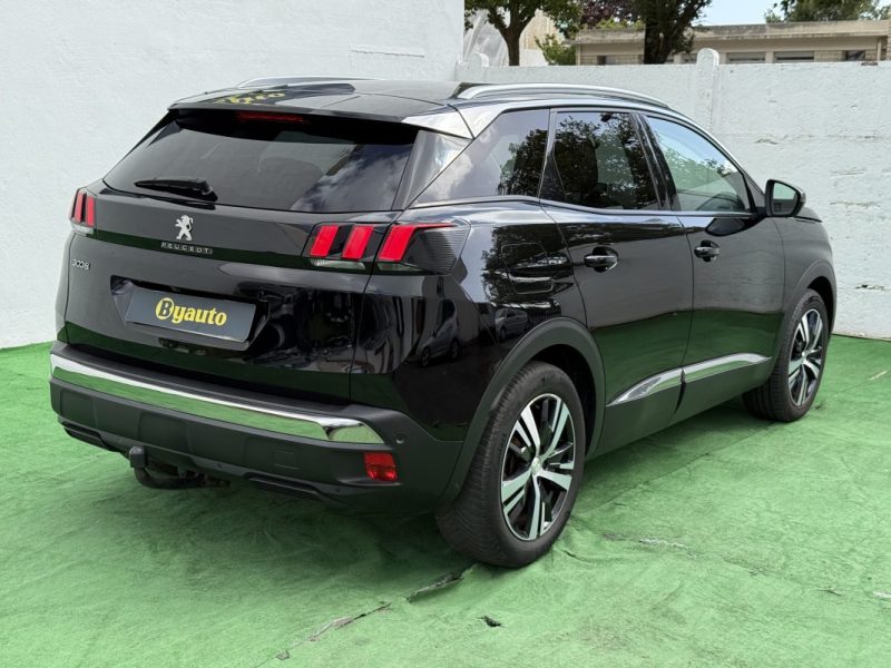 PEUGEOT 3008 1.5 BlueHDi 130 CV ALLURE BUSINESS EAT8 / ATTELAGE / ORIGINE FRANCE